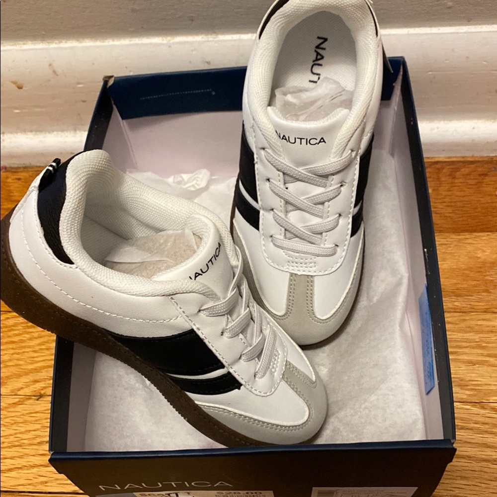Nautica Classic White and Black Sneakers